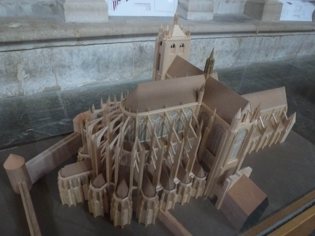 Maquette de la cathédrale en 1430