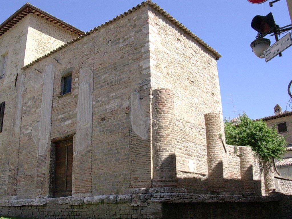 Temple Bevagna (1)