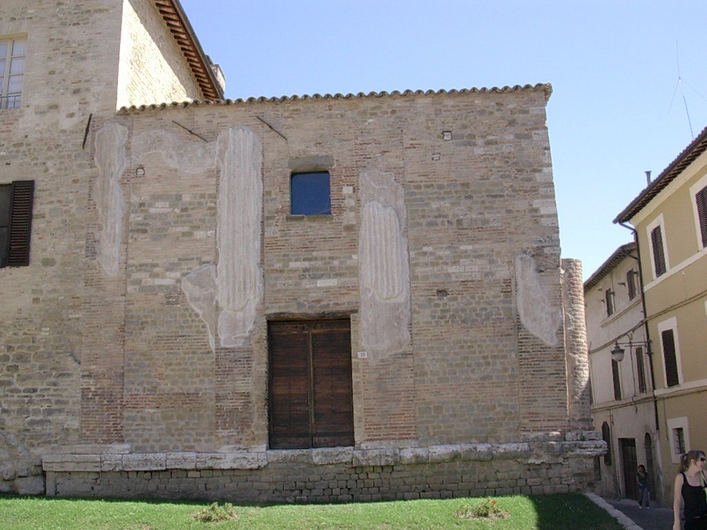 Temple Bevagna (2)