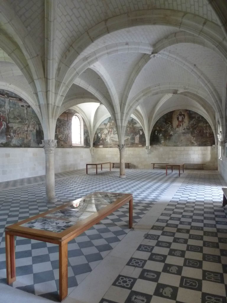 FONTEVRAUD Salle capitulaire